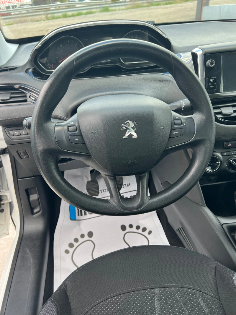 Peugeot 208 1.4hdi, снимка 10 - Автомобили и джипове - 40417185