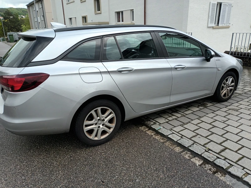 Opel Astra Enjoy Navi, снимка 3 - Автомобили и джипове - 49161345