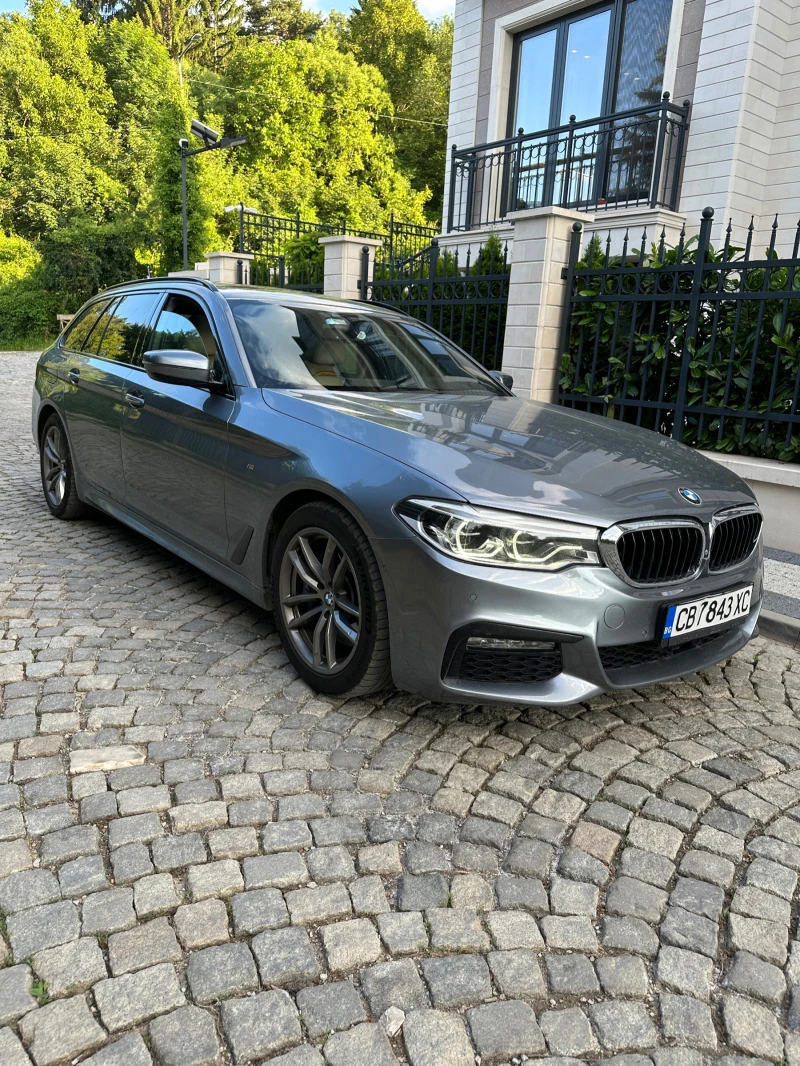 BMW 530 XD/M Pack/Head Up/360/Digital/Full Led, снимка 2 - Автомобили и джипове - 47508710