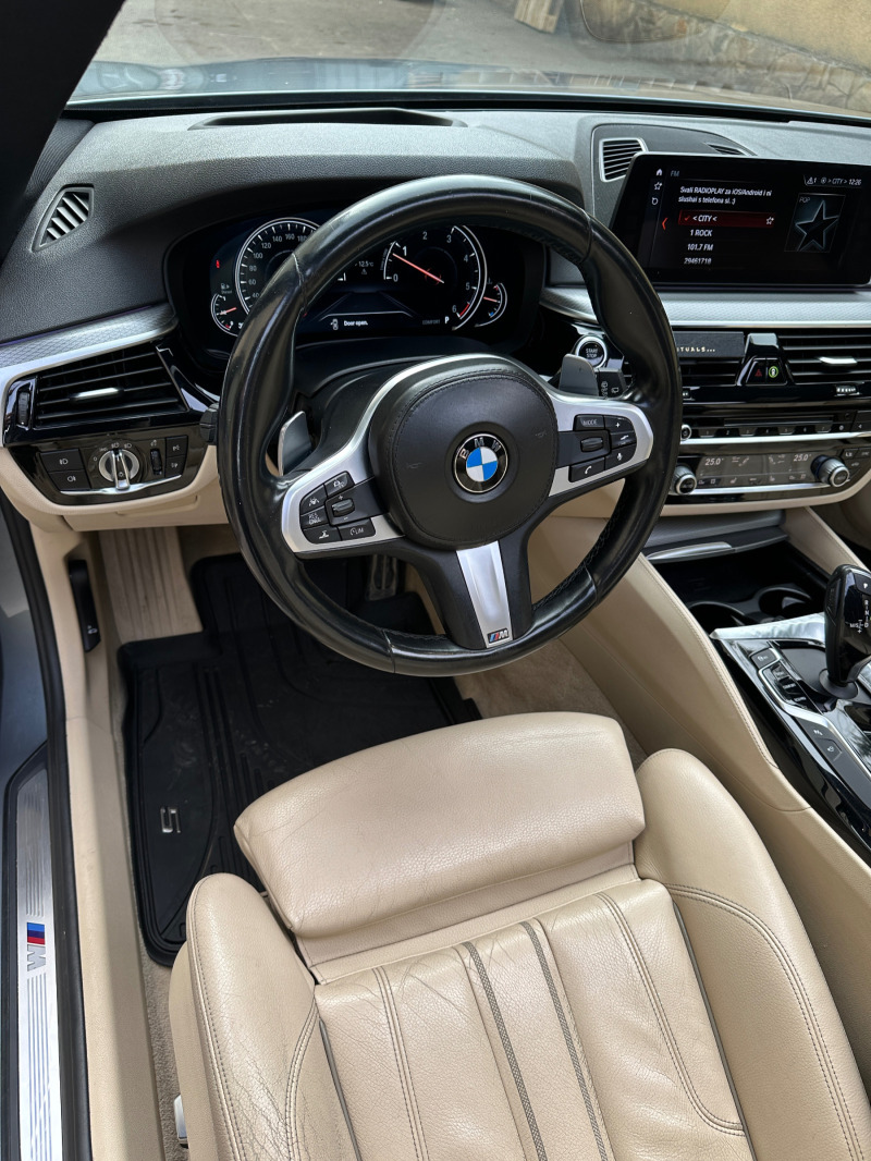 BMW 530 XD/M Pack/Head Up/360/Digital/Full Led, снимка 9 - Автомобили и джипове - 46206950