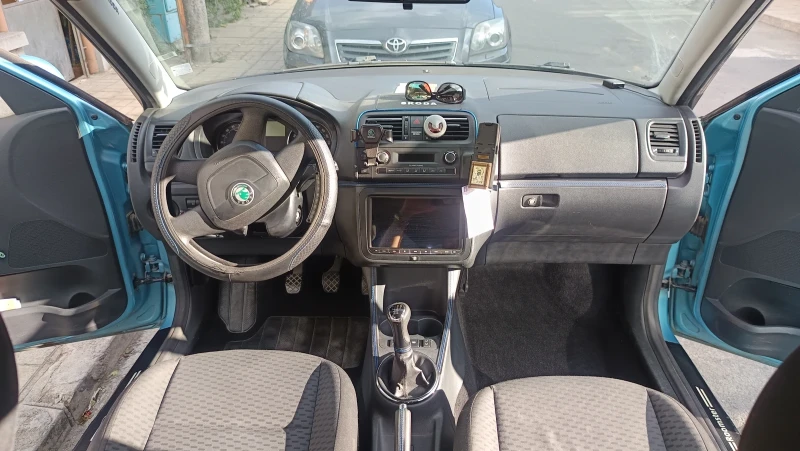 Skoda Roomster 1.6 tdi 90к.с. комънрейл, снимка 4 - Автомобили и джипове - 47480039