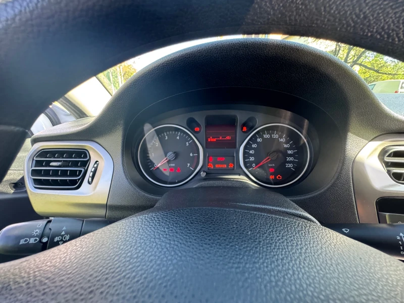 Citroen C-Elysee 1.2 Газ Бензин 165к, снимка 10 - Автомобили и джипове - 52544412