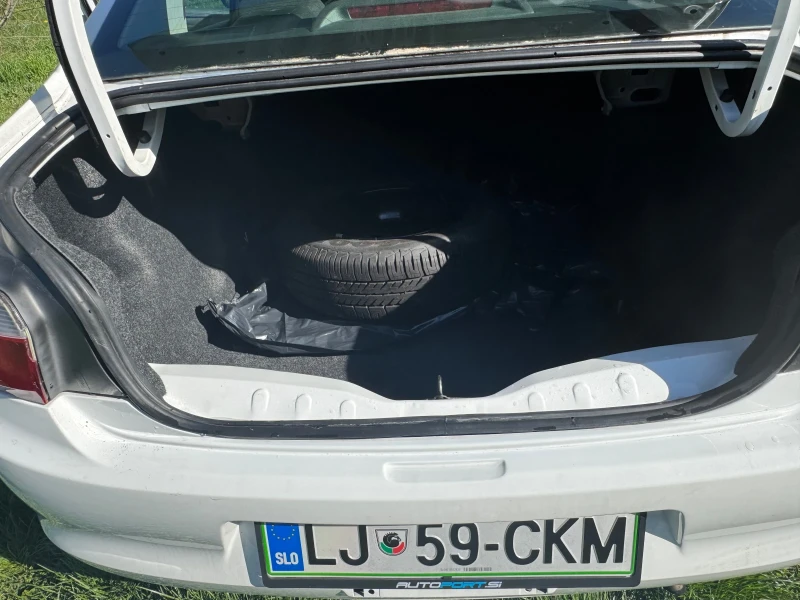 Citroen C-Elysee 1.2 Газ Бензин 165к, снимка 14 - Автомобили и джипове - 52544412