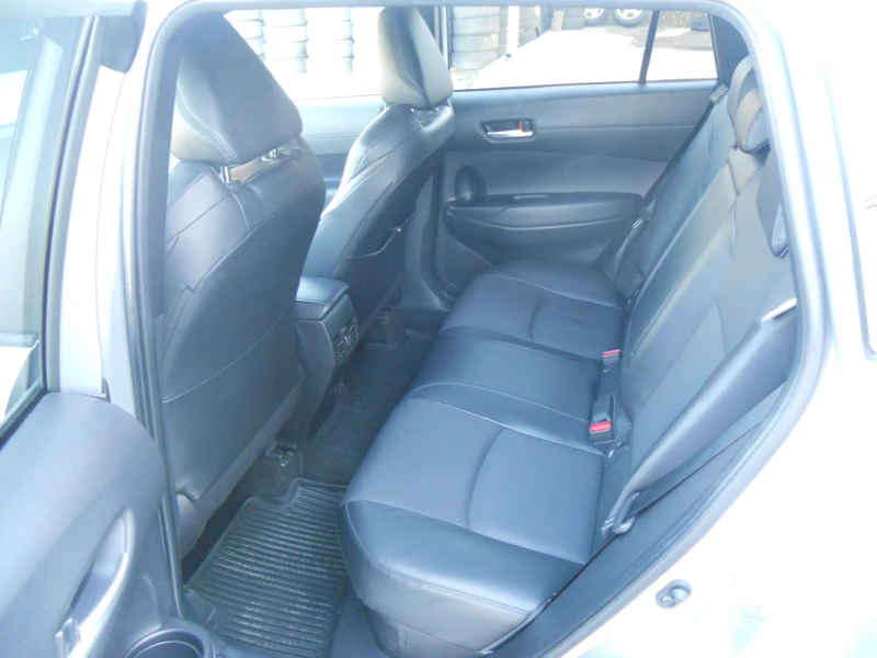 Toyota Corolla Cross 2.0I Хибриден!Гаранция 4х4, снимка 6 - Автомобили и джипове - 50290352