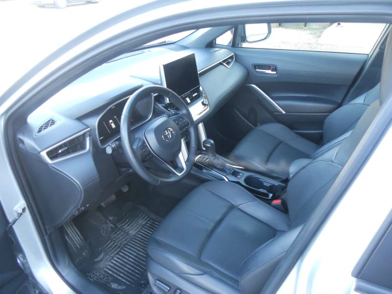 Toyota Corolla Cross 2.0I Хибриден!Гаранция 4х4, снимка 8 - Автомобили и джипове - 50290352