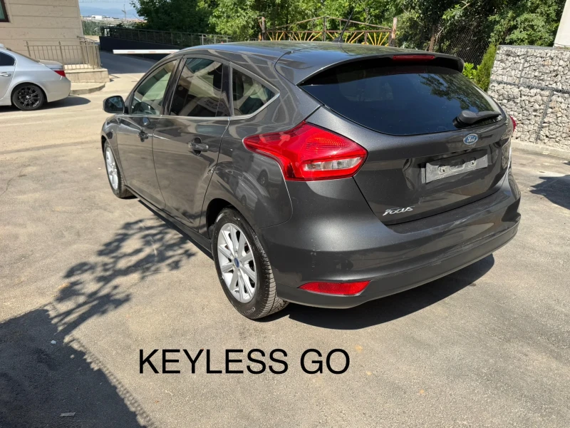 Ford Focus 1.6i LPG 120hp* LED* NAVI* КАМЕРА* KEYLESS* 2015г, снимка 13 - Автомобили и джипове - 50798435