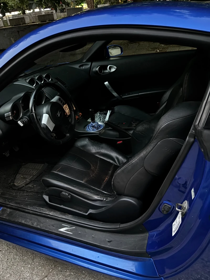 Nissan 350z Touring , снимка 11 - Автомобили и джипове - 52499315