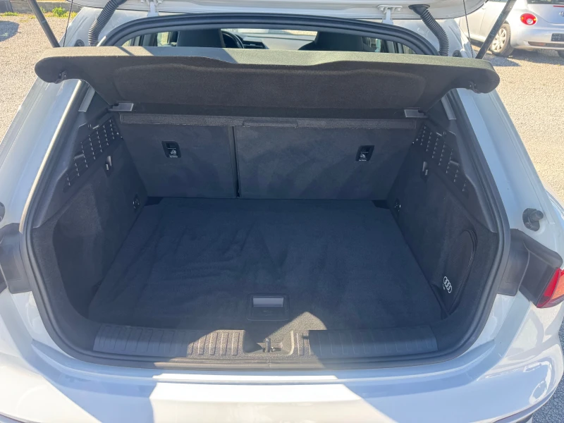 Audi A3 2.0 TDI S-Line NAVI EURO 6C, снимка 16 - Автомобили и джипове - 51776732