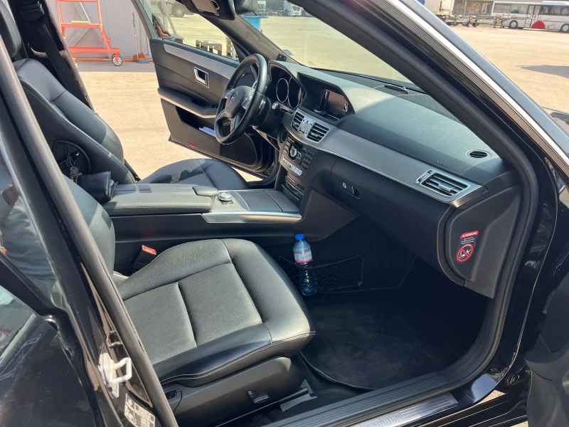 Mercedes-Benz E 200 2.2, снимка 3 - Автомобили и джипове - 52311257