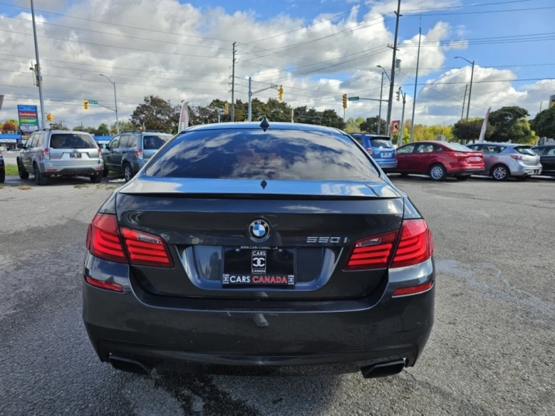 BMW 550 * M SPORT * CARFAX * ЦЕНА ДО БГ, снимка 4 - Автомобили и джипове - 52828136