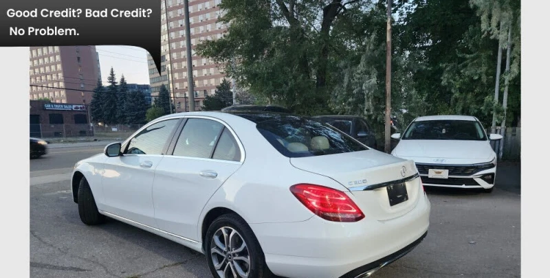 Mercedes-Benz C 300 4MATIC* АвтоКредит* (ЦЕНА ДО БГ), снимка 5 - Автомобили и джипове - 53168925