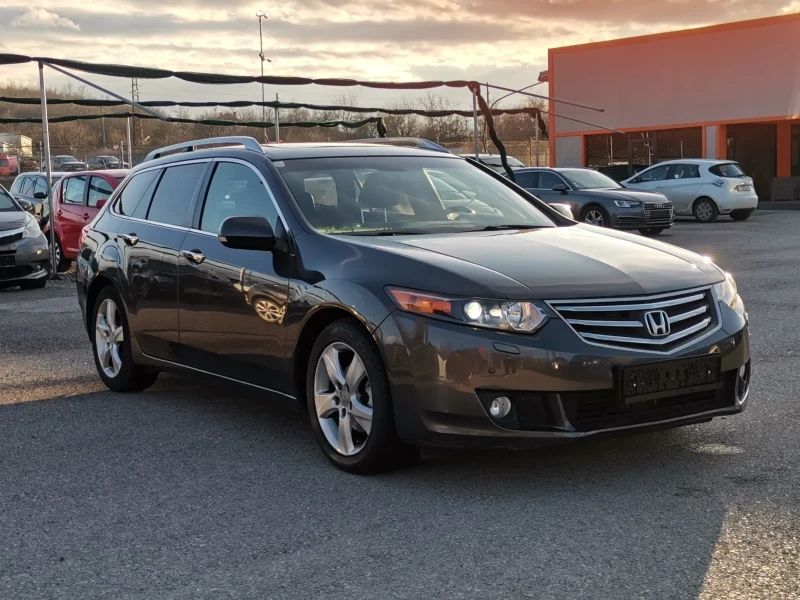 Honda Accord 2.2i-DTEC Executive, снимка 7 - Автомобили и джипове - 53414730