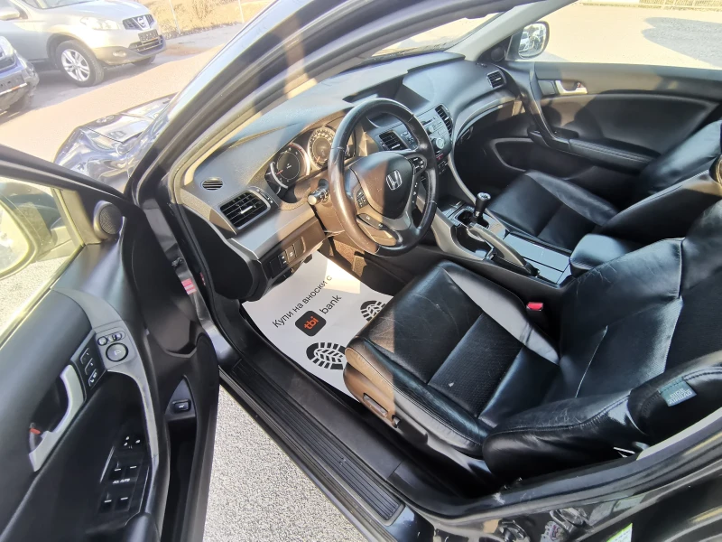 Honda Accord 2.2i-DTEC Executive, снимка 12 - Автомобили и джипове - 53414730