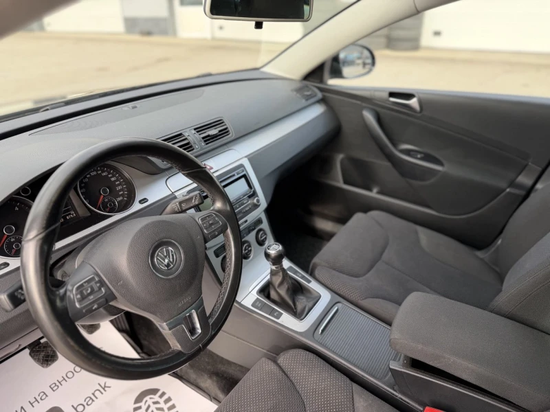 VW Passat 1.6TDI, снимка 10 - Автомобили и джипове - 53511053