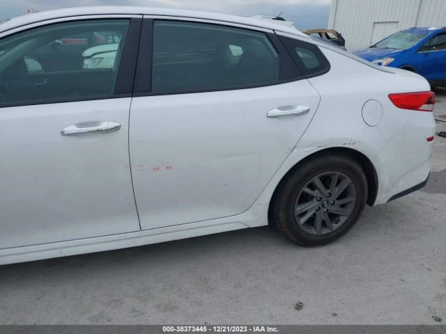 Kia Optima LX * ЦЕНА ДО БЪЛГАРИЯ* (CARFAX), снимка 3 - Автомобили и джипове - 49428398