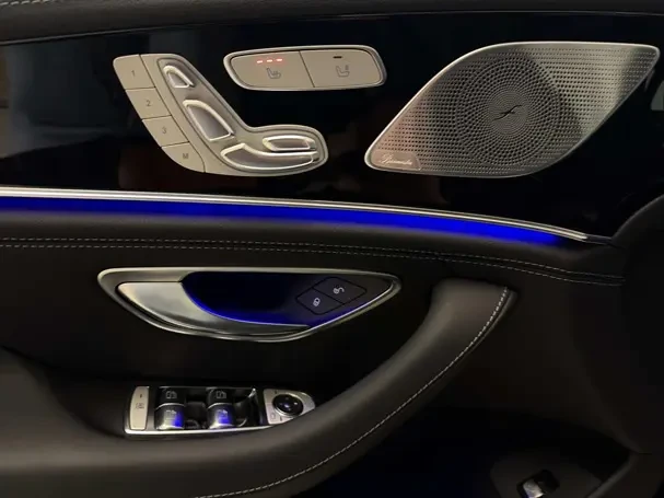 Mercedes-Benz AMG GT 63 S Е Perf 4Matic+ = Ceramic Brakes = Гаранция, снимка 7 - Автомобили и джипове - 53799962