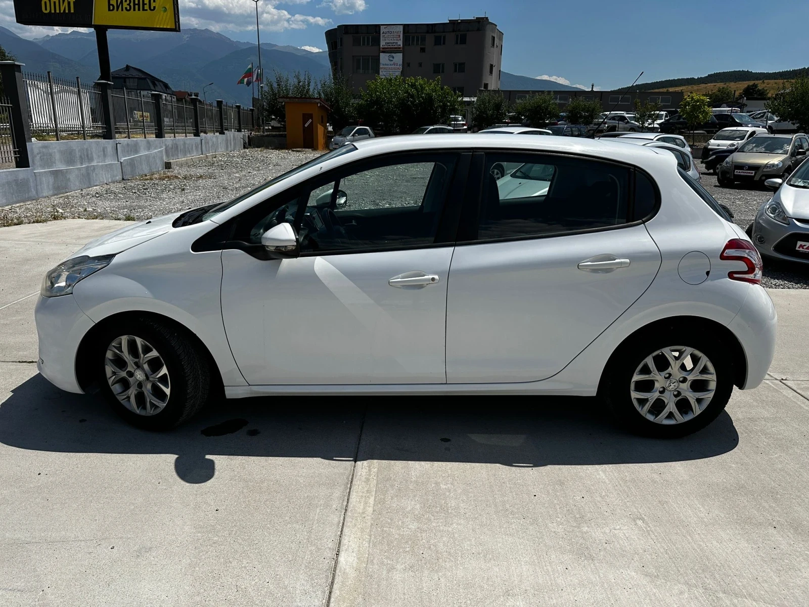Peugeot 208 1.4hdi - изображение 2