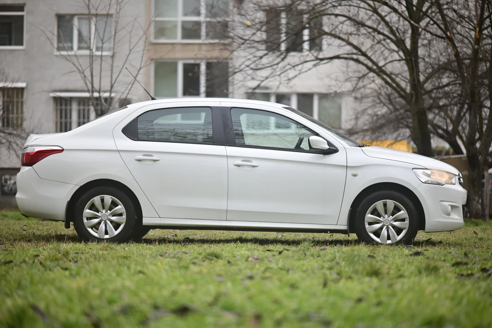 Citroen C-Elysee 1.2 ��� ������ 165� | Mobile.bg � ����������� 8