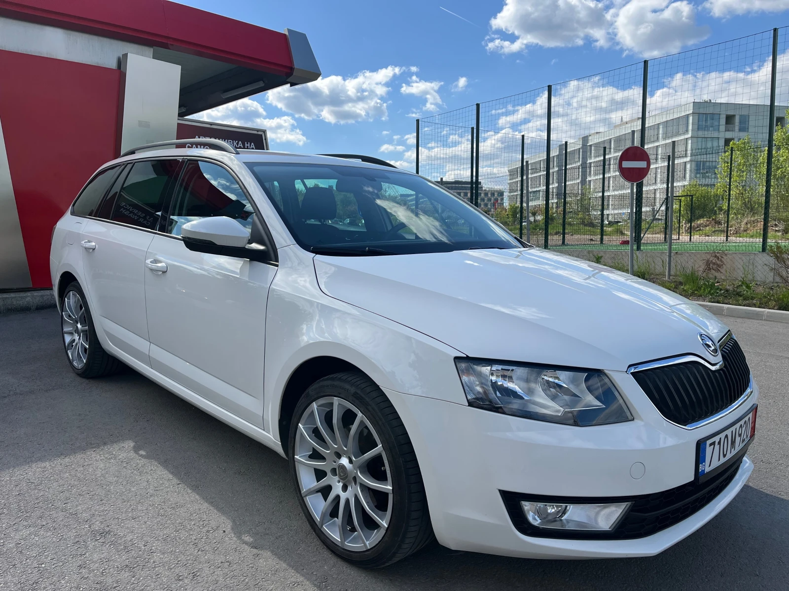 Skoda Octavia ПЕРФЕКТНА  - изображение 8