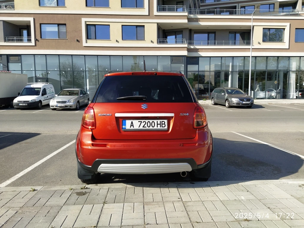 Suzuki SX4 1.6 - изображение 8