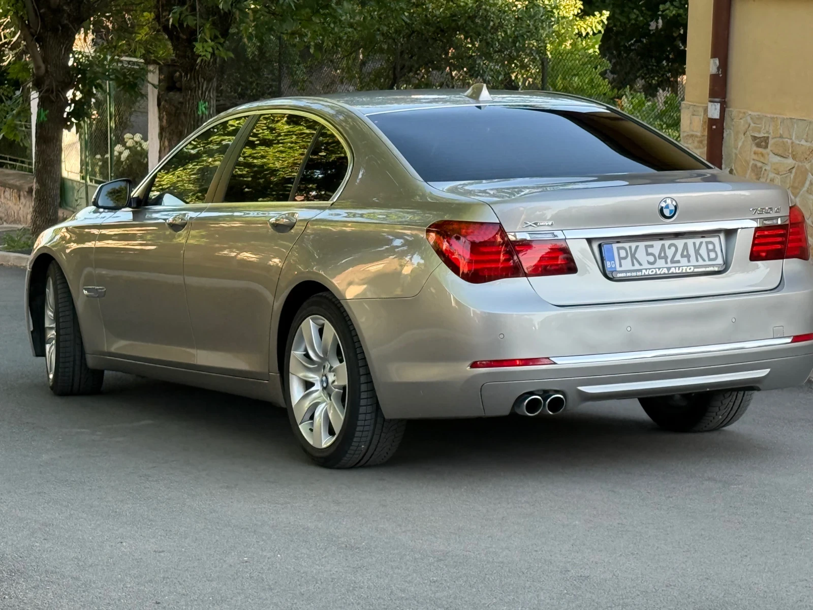 BMW 730 3.0d 258k.c. X-drive FACE LIFT  - изображение 8