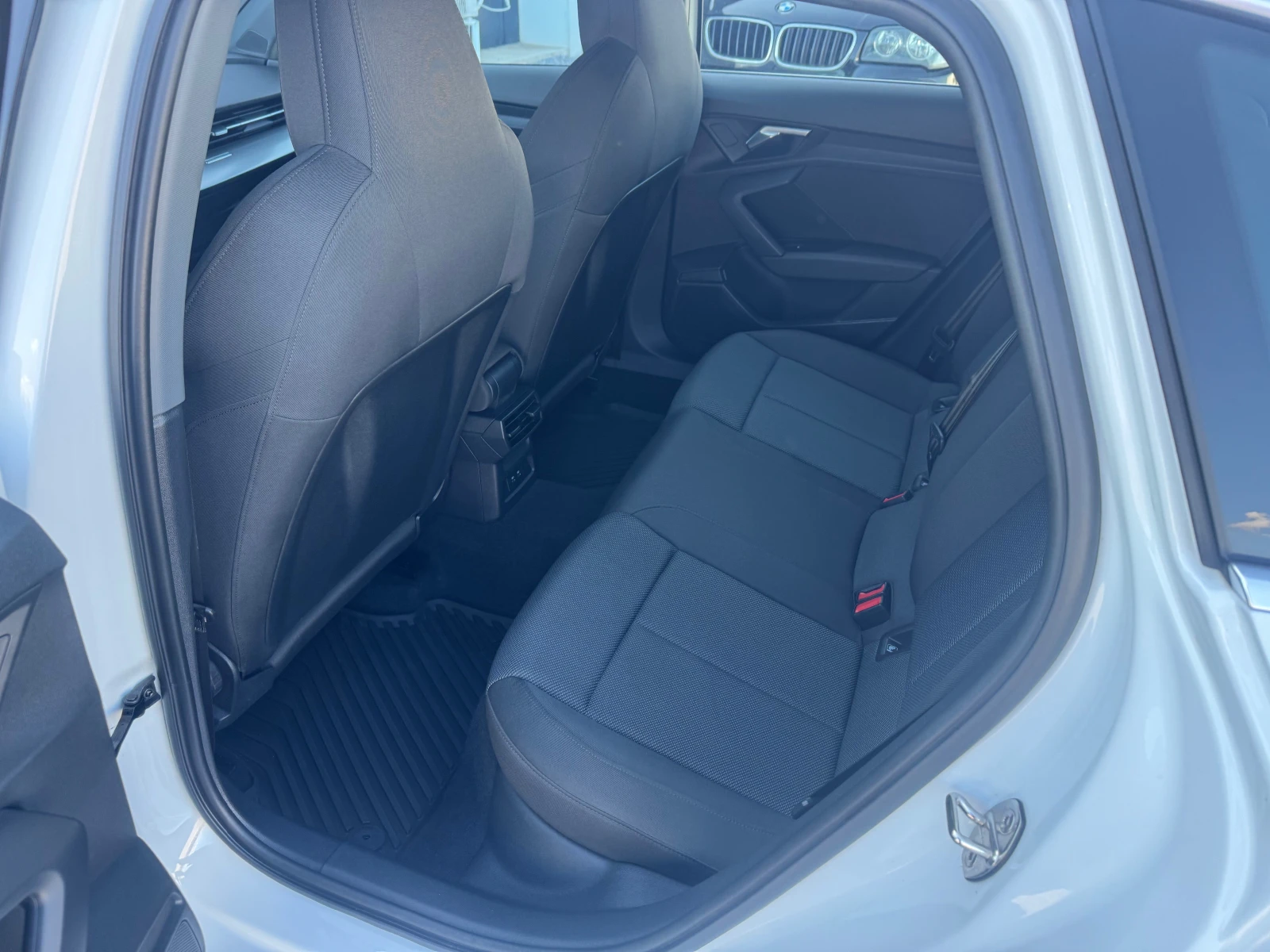 Audi A3 2.0 TDI S-Line NAVI EURO 6C | Mobile.bg   15