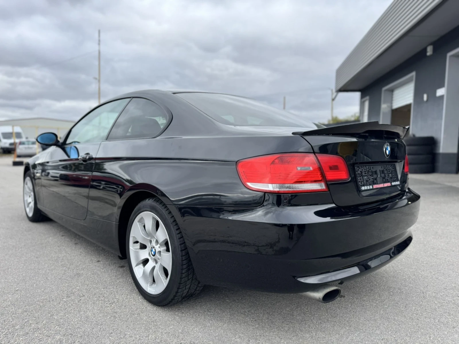 BMW 320 2.0I COUPE - изображение 4