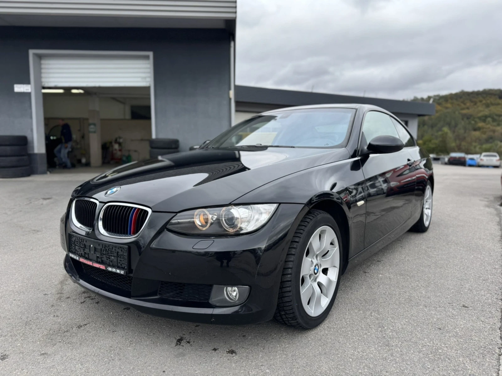 BMW 320 2.0I COUPE - изображение 3