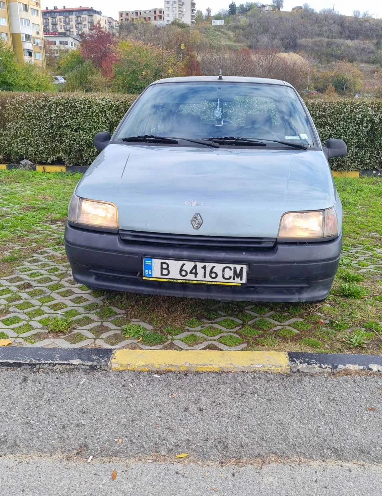 Renault Clio 1.2 60hp - изображение 2