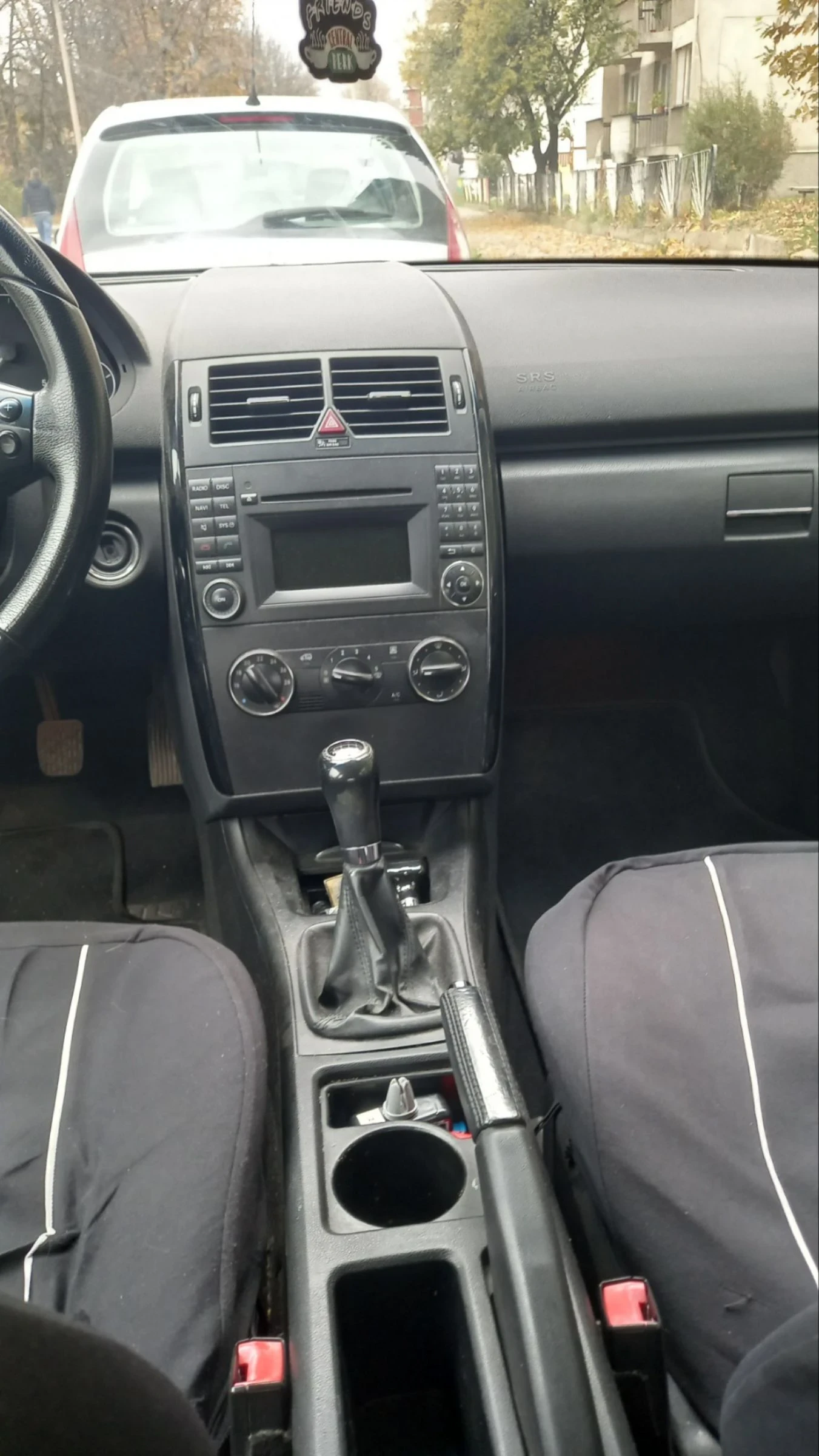 Mercedes-Benz A 180  - изображение 6