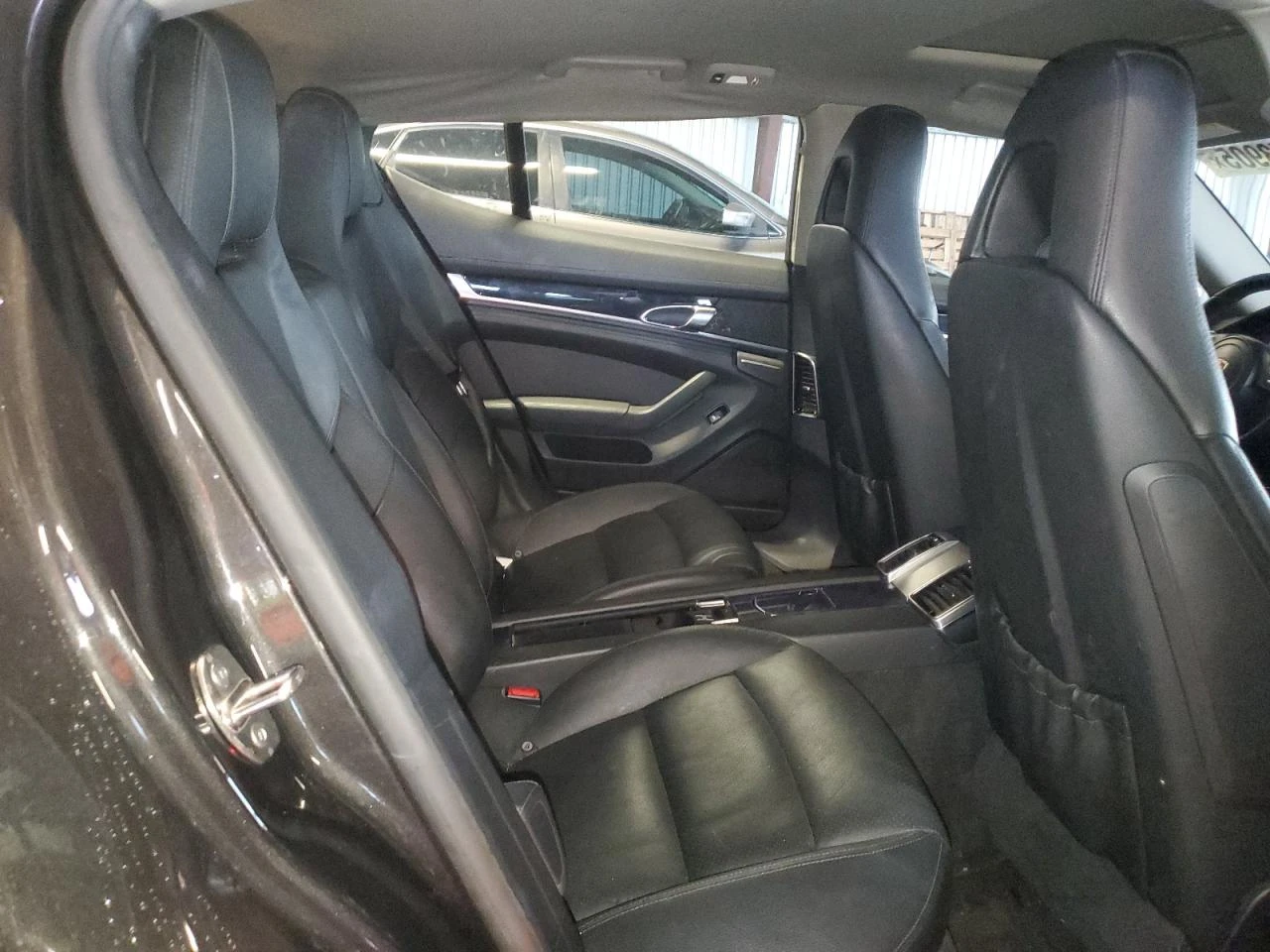 Porsche Panamera 2 - изображение 10