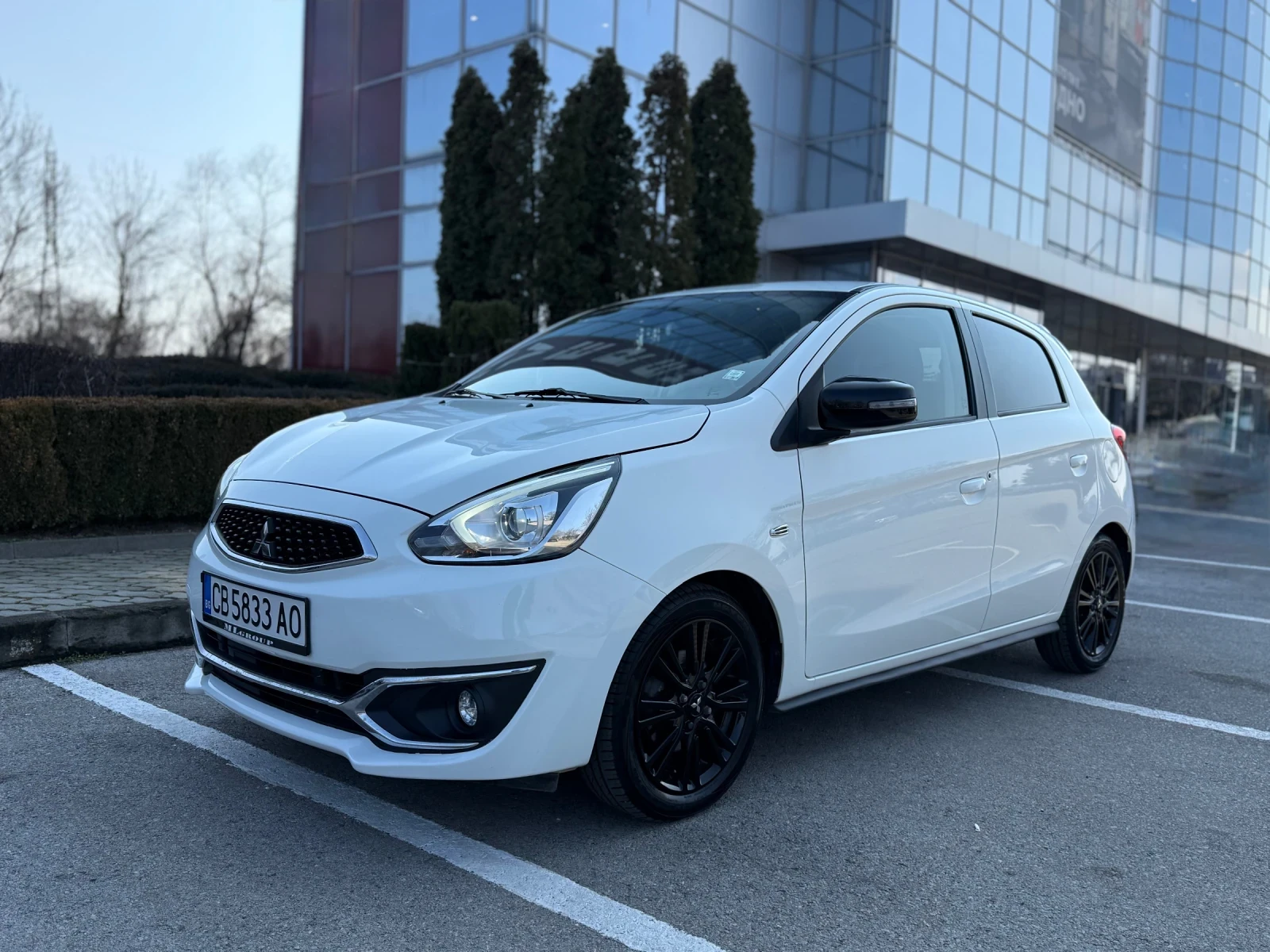 Mitsubishi Space star Keyless, Navi , Подгрев 1.2 климатик !