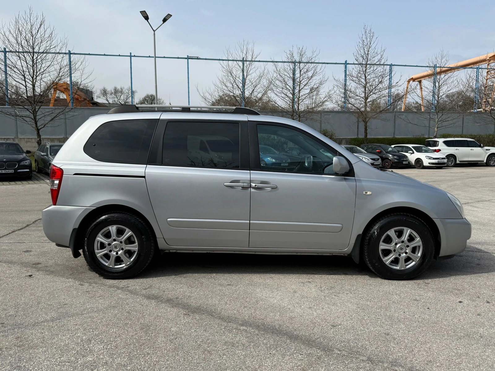 Kia Carnival 7 ����� | Mobile.bg � ����������� 5