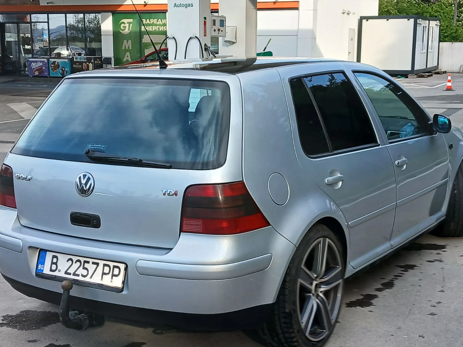 VW Golf, снимка 7 - Автомобили и джипове - 54302496