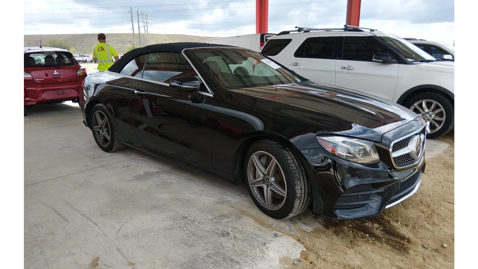 Mercedes-Benz E 400 4MATIC Convertible, снимка 3 - Автомобили и джипове - 54456592