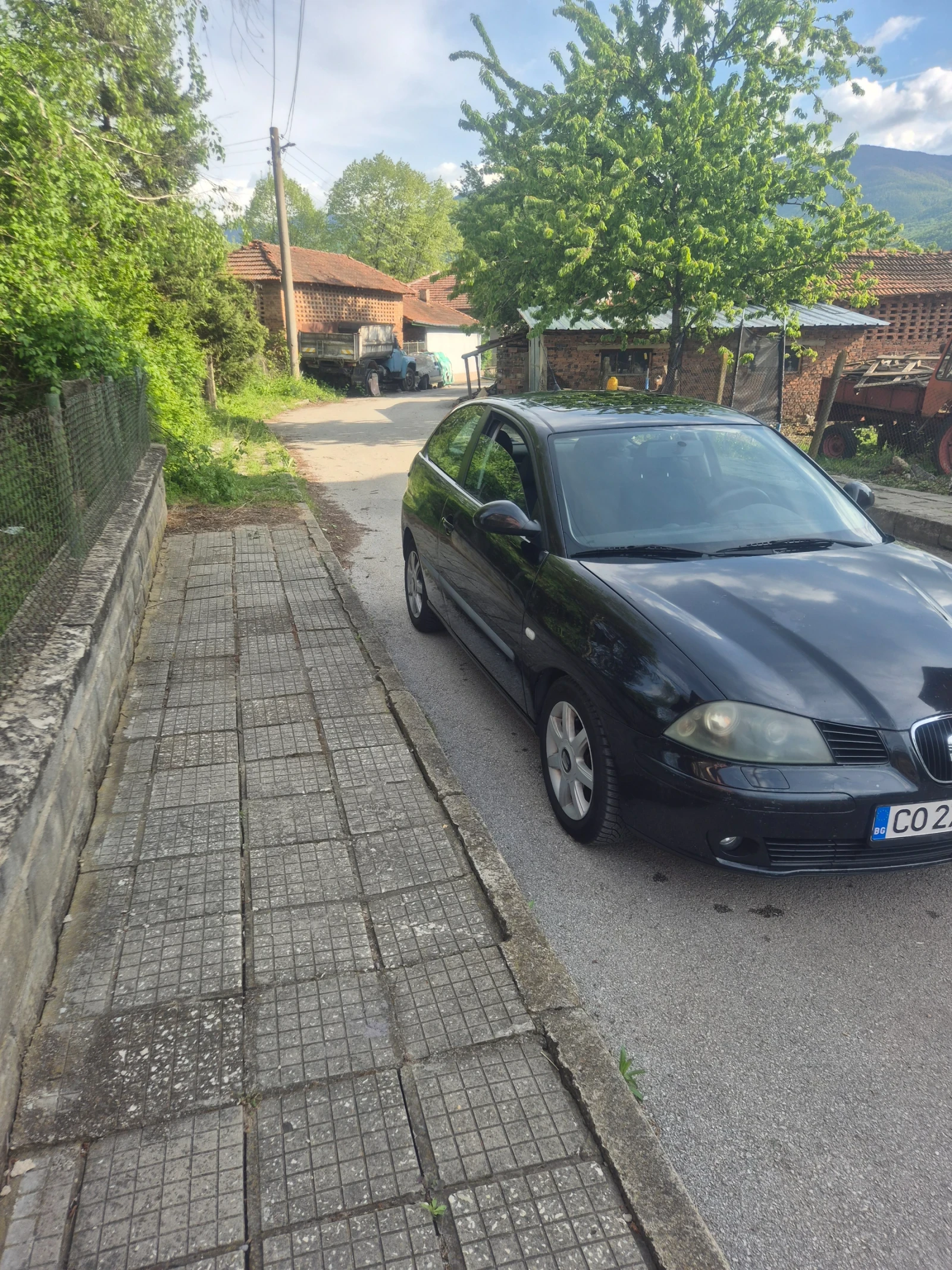 Seat Ibiza 131, снимка 4 - Автомобили и джипове - 54515021
