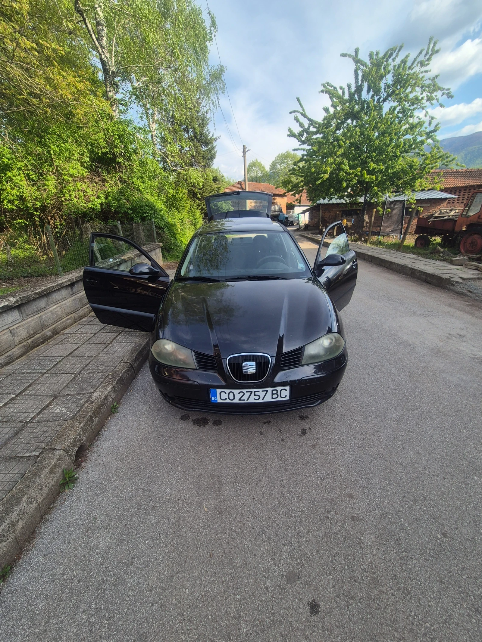 Seat Ibiza 131, снимка 2 - Автомобили и джипове - 54515021