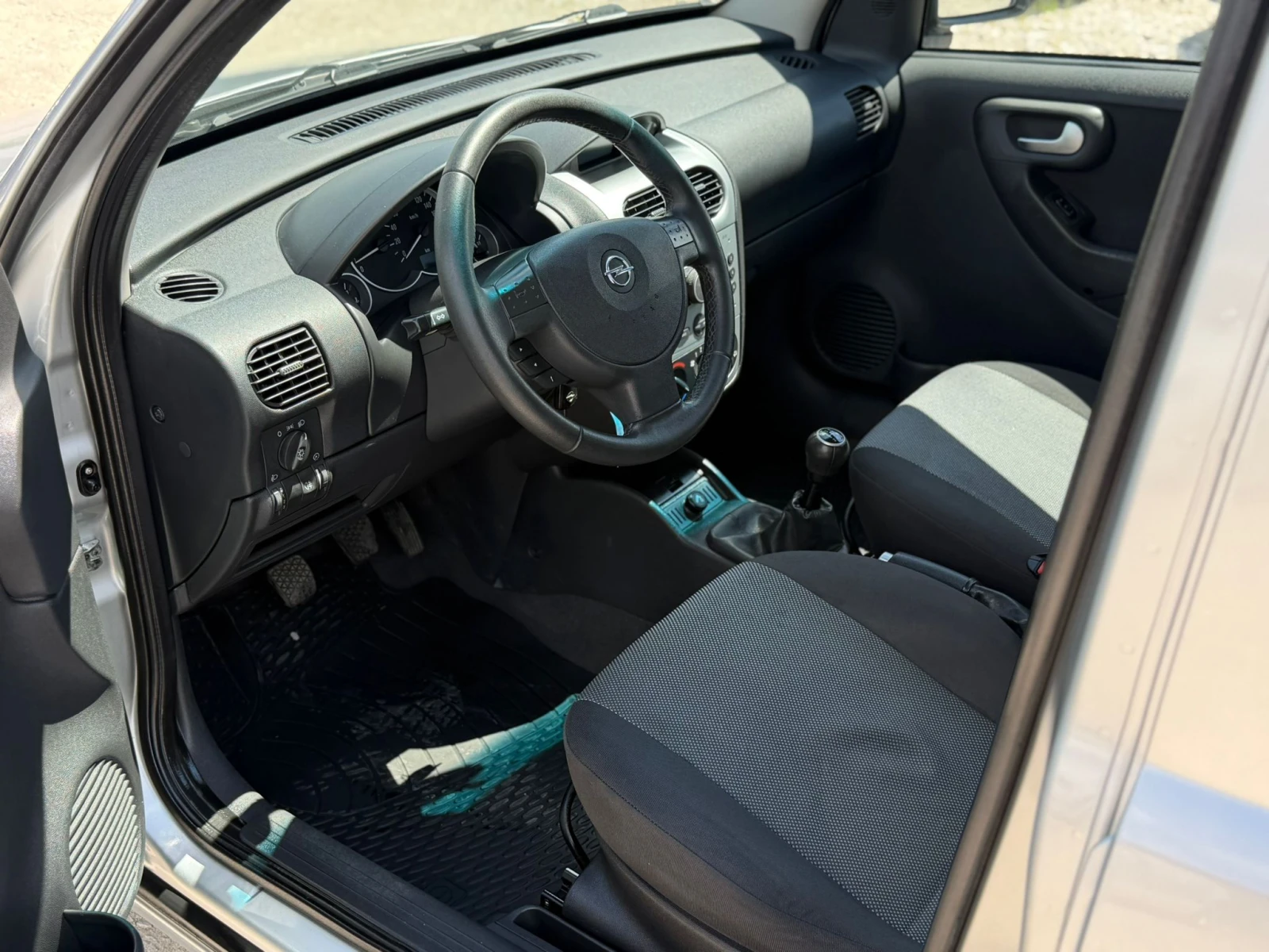 Opel Combo 1.7 дизел, снимка 11 - Автомобили и джипове - 54719682