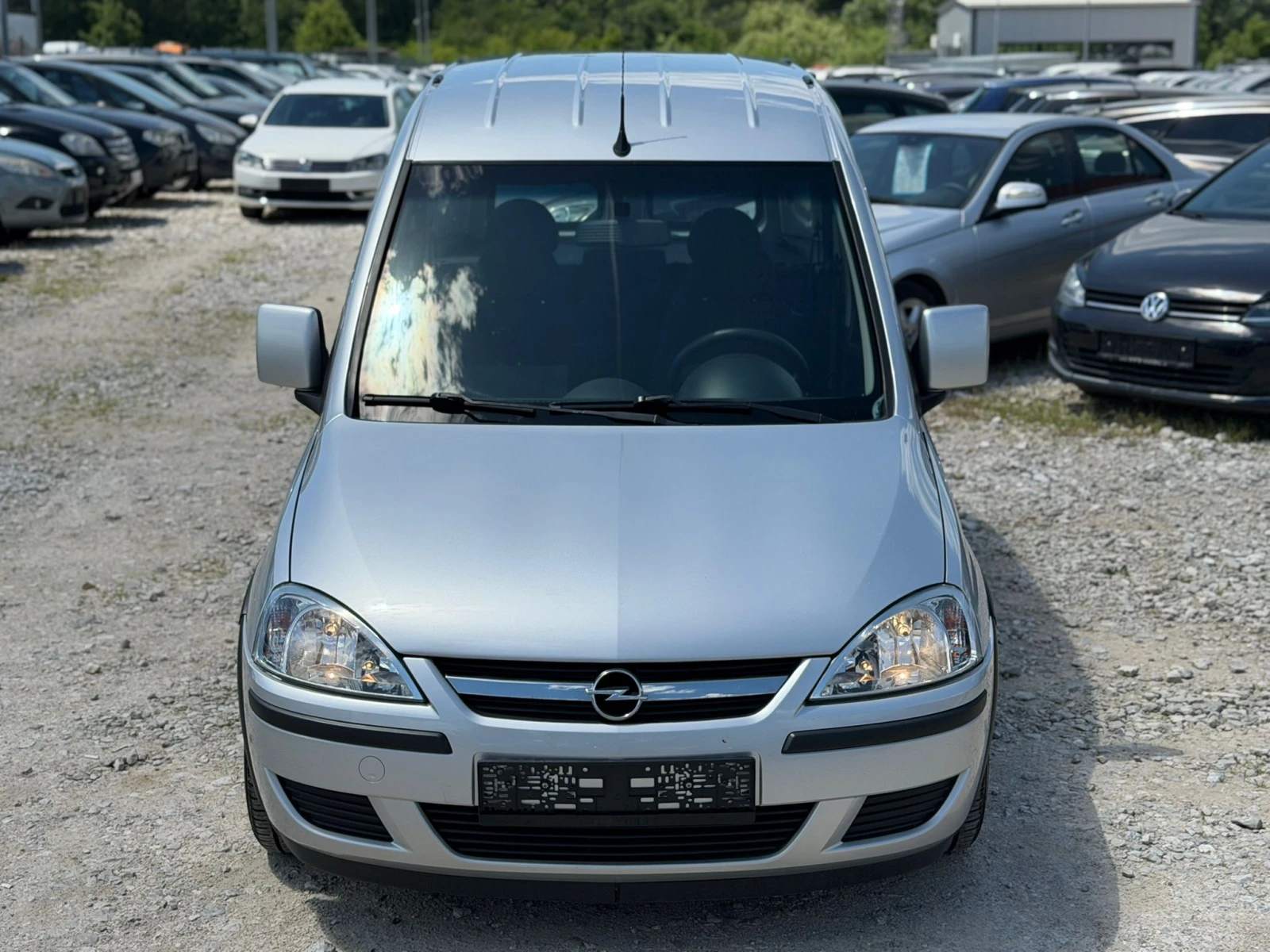 Opel Combo 1.7 дизел, снимка 2 - Автомобили и джипове - 54719682