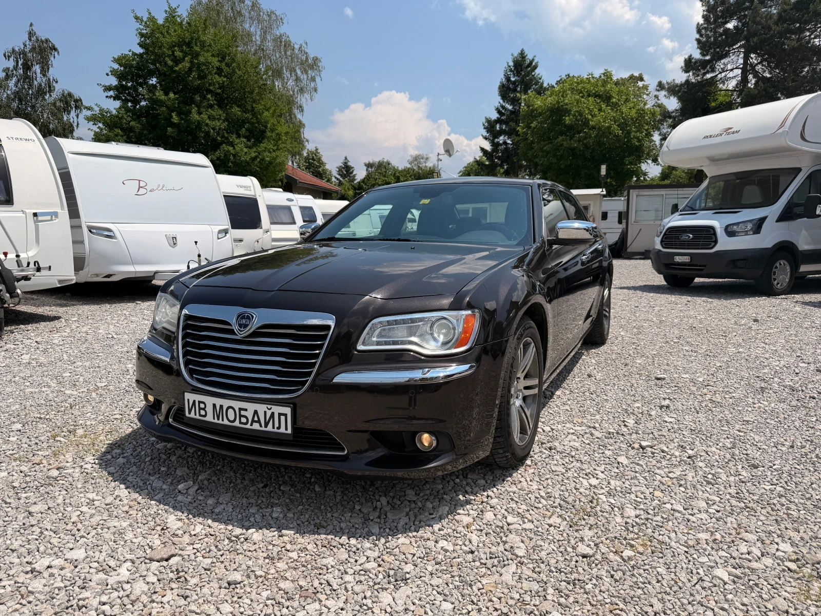 Chrysler 300c Lancia Thema 3.0, снимка 3 - Автомобили и джипове - 54886230