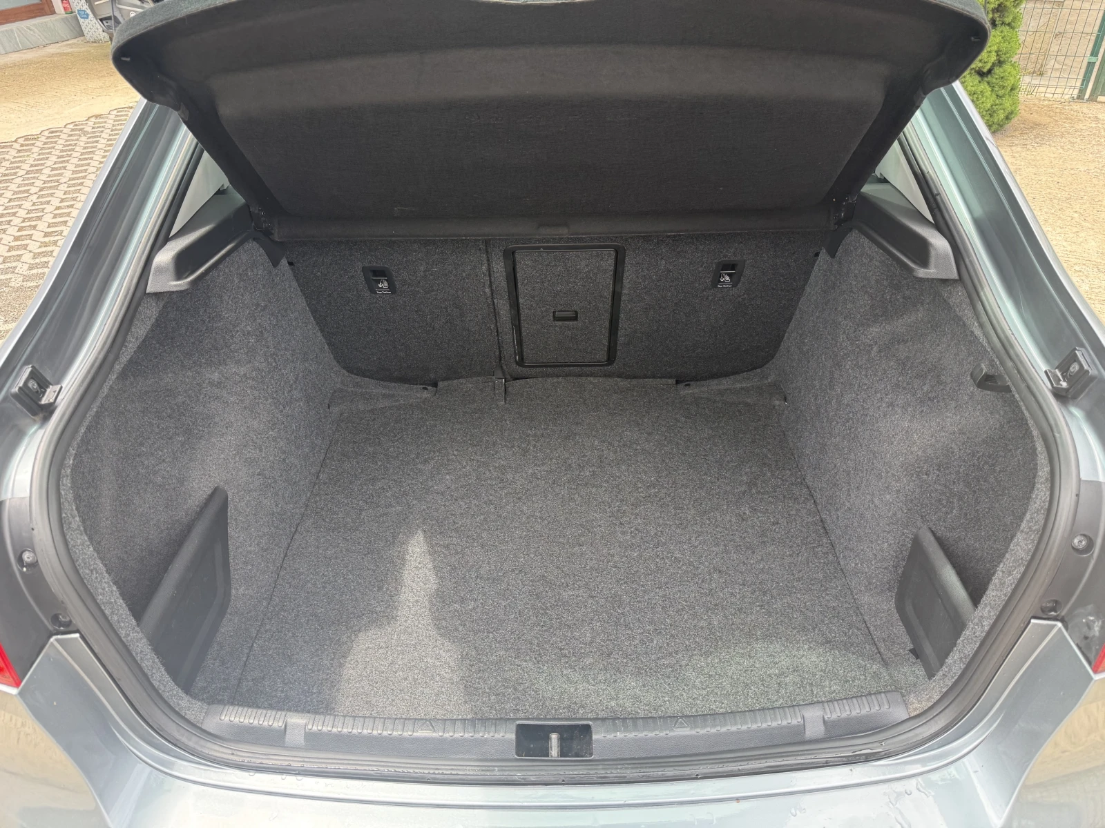 Seat Toledo 1.4TSI Автомат.79000 км., снимка 13 - Автомобили и джипове - 55220506