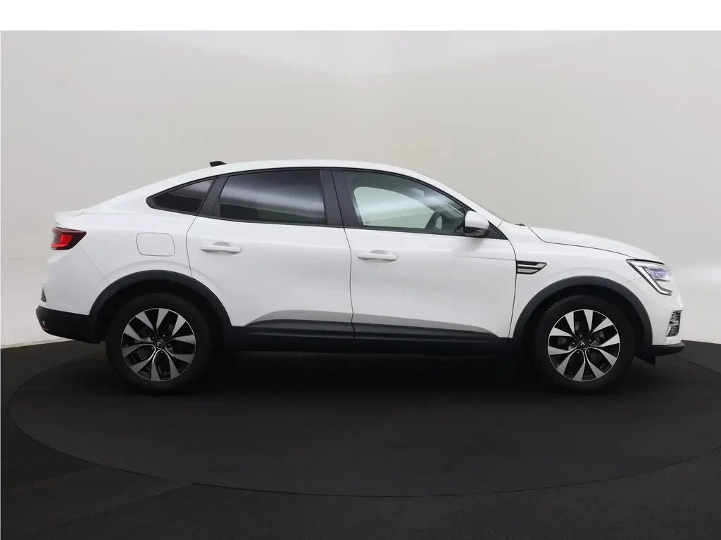 Renault Arkana  1.6 Evolution, снимка 3 - Автомобили и джипове - 55347631
