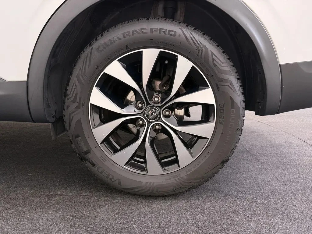 Renault Arkana  1.6 Evolution, снимка 12 - Автомобили и джипове - 55347631