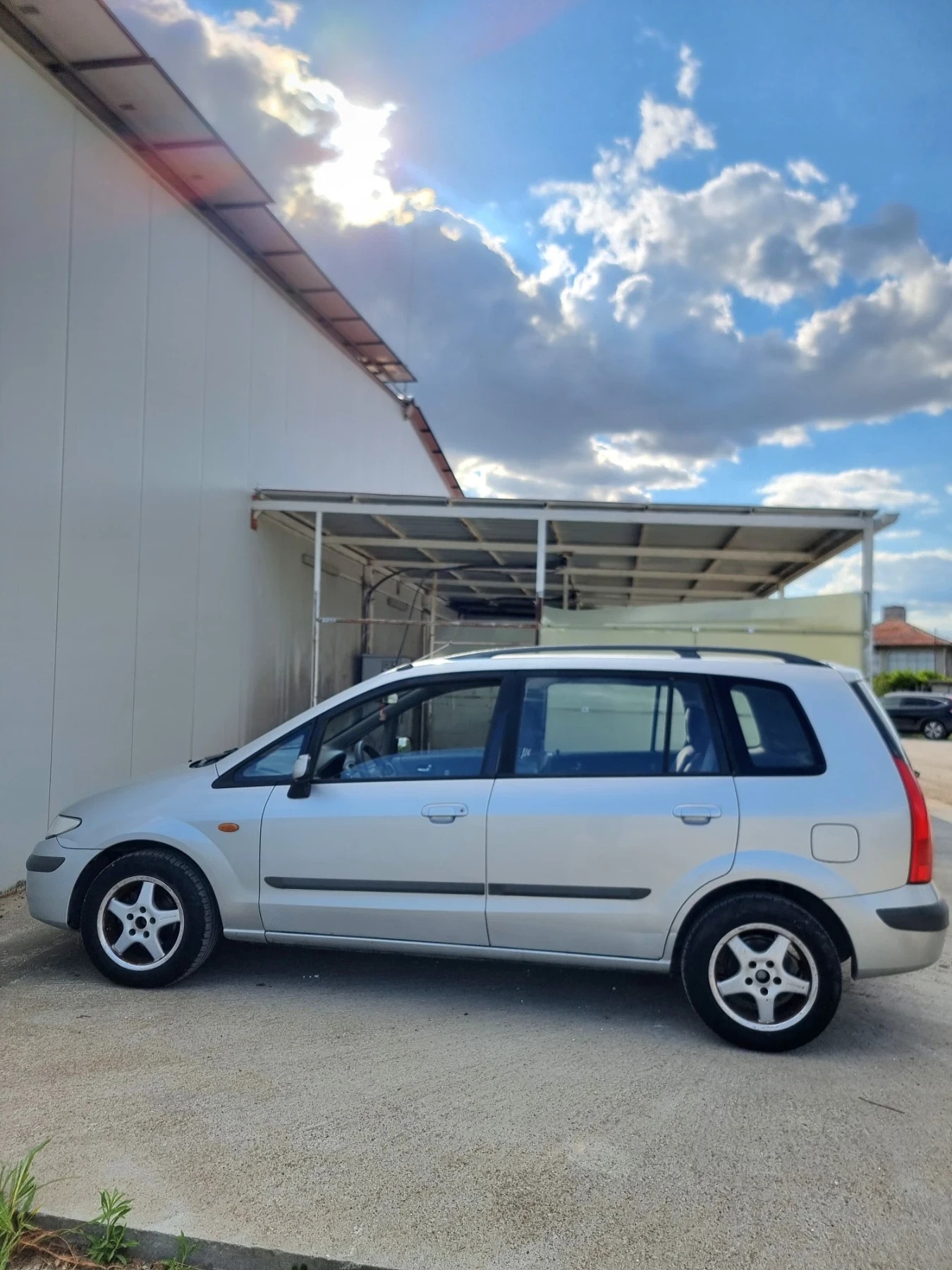 Mazda Premacy 2.0 DTI, снимка 5 - Автомобили и джипове - 55440748