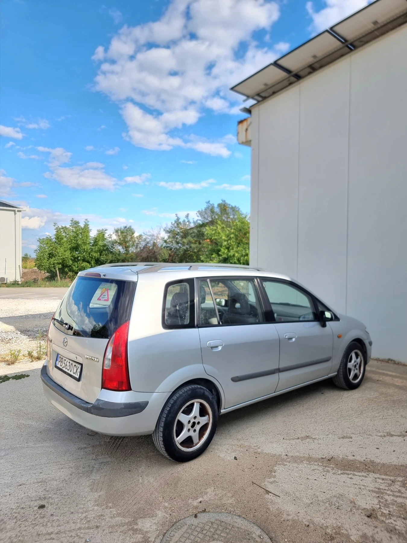 Mazda Premacy 2.0 DTI, снимка 9 - Автомобили и джипове - 55440748
