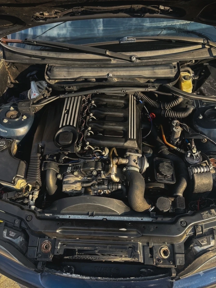 BMW 330, снимка 8 - Автомобили и джипове - 55684972