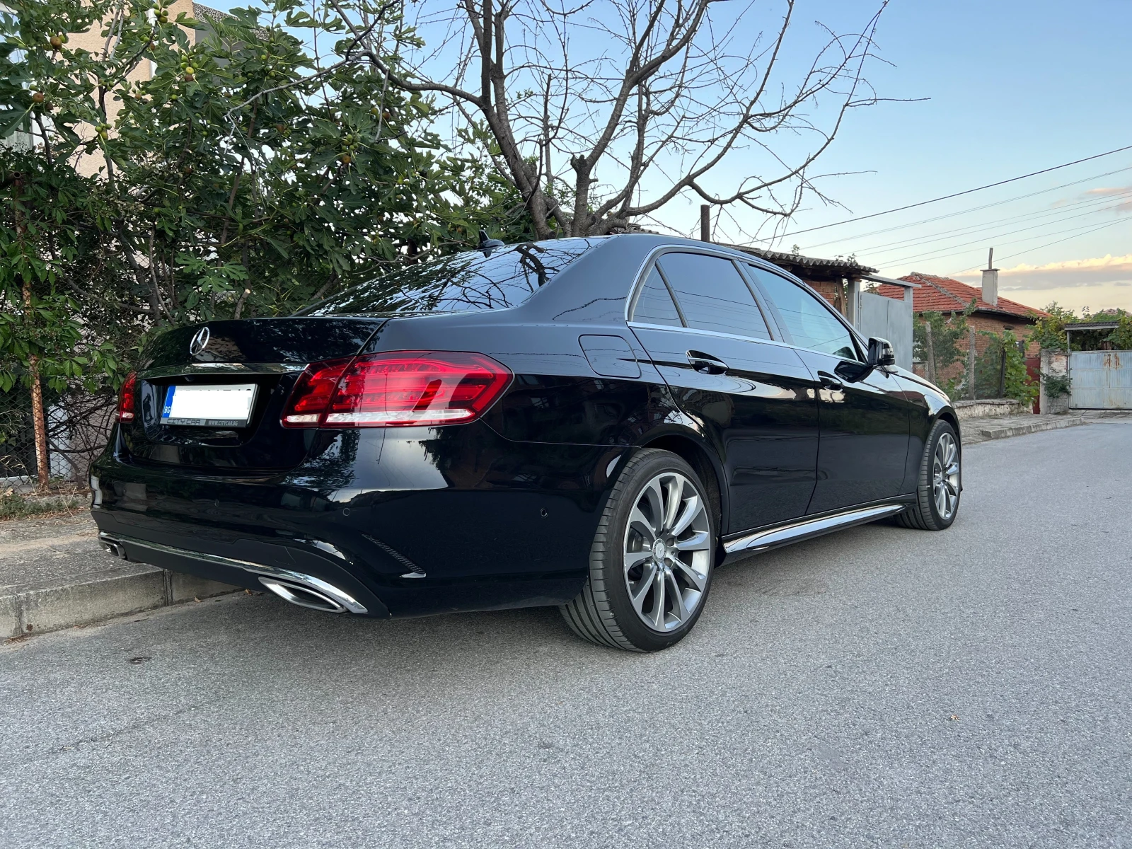 Mercedes-Benz E 350 4matic/Airmatic, снимка 7 - Автомобили и джипове - 55944943