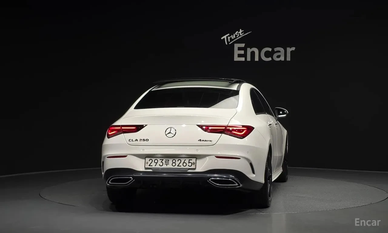 Mercedes-Benz CLA АМГ ПАКЕТ/4MATIC/ПОДГРЕВ/ПАМЕТ/ПАНОРАМА/АМБИЕНТ, снимка 4 - Автомобили и джипове - 56131560