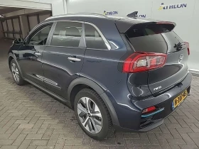 Kia Niro 65 kWh ExecutiveLine, снимка 4
