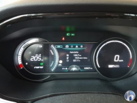 Kia Niro 65 kWh ExecutiveLine, снимка 9